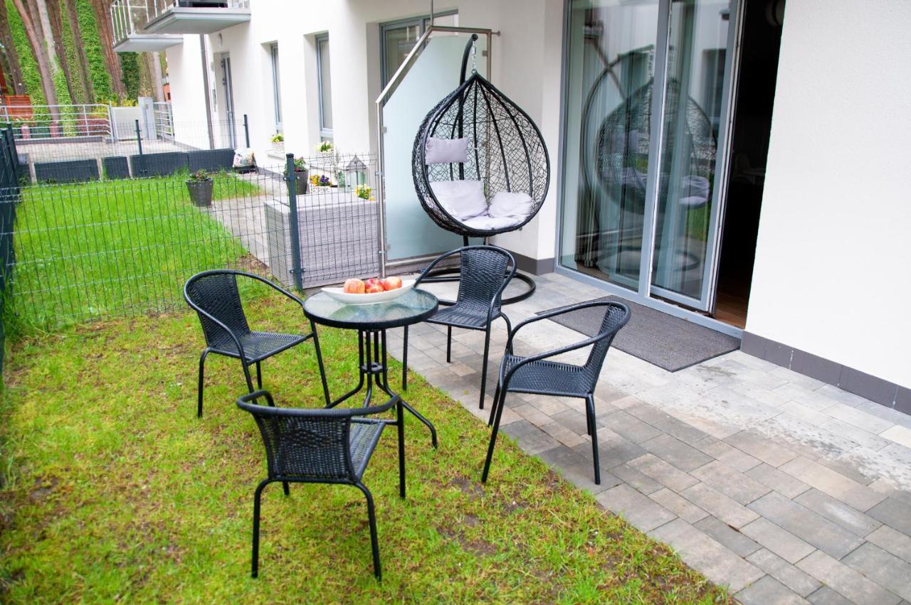 Apartament Ikar - 2 Pokojowy Przy Morzu Z Wlasnym Ogrodkiem Pobierowo Exteriör bild