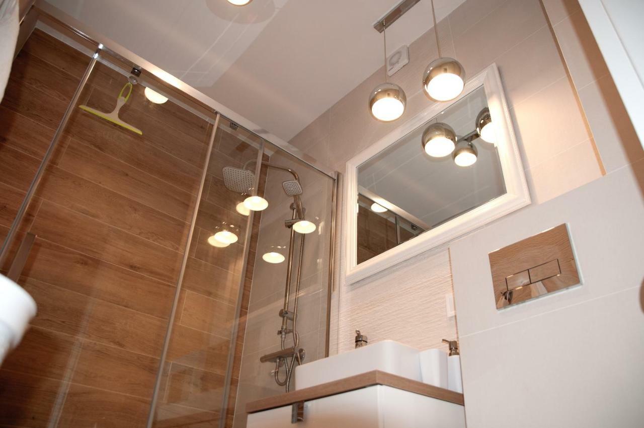 Apartament Ikar - 2 Pokojowy Przy Morzu Z Wlasnym Ogrodkiem Pobierowo Exteriör bild