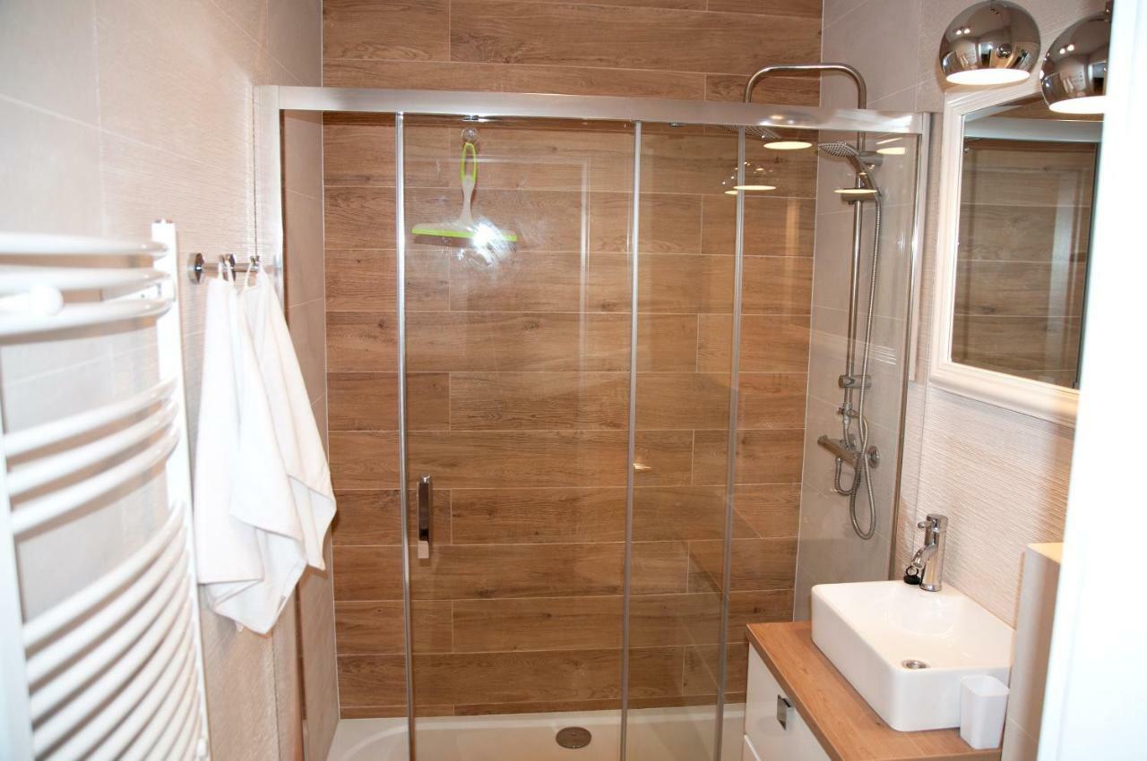 Apartament Ikar - 2 Pokojowy Przy Morzu Z Wlasnym Ogrodkiem Pobierowo Exteriör bild