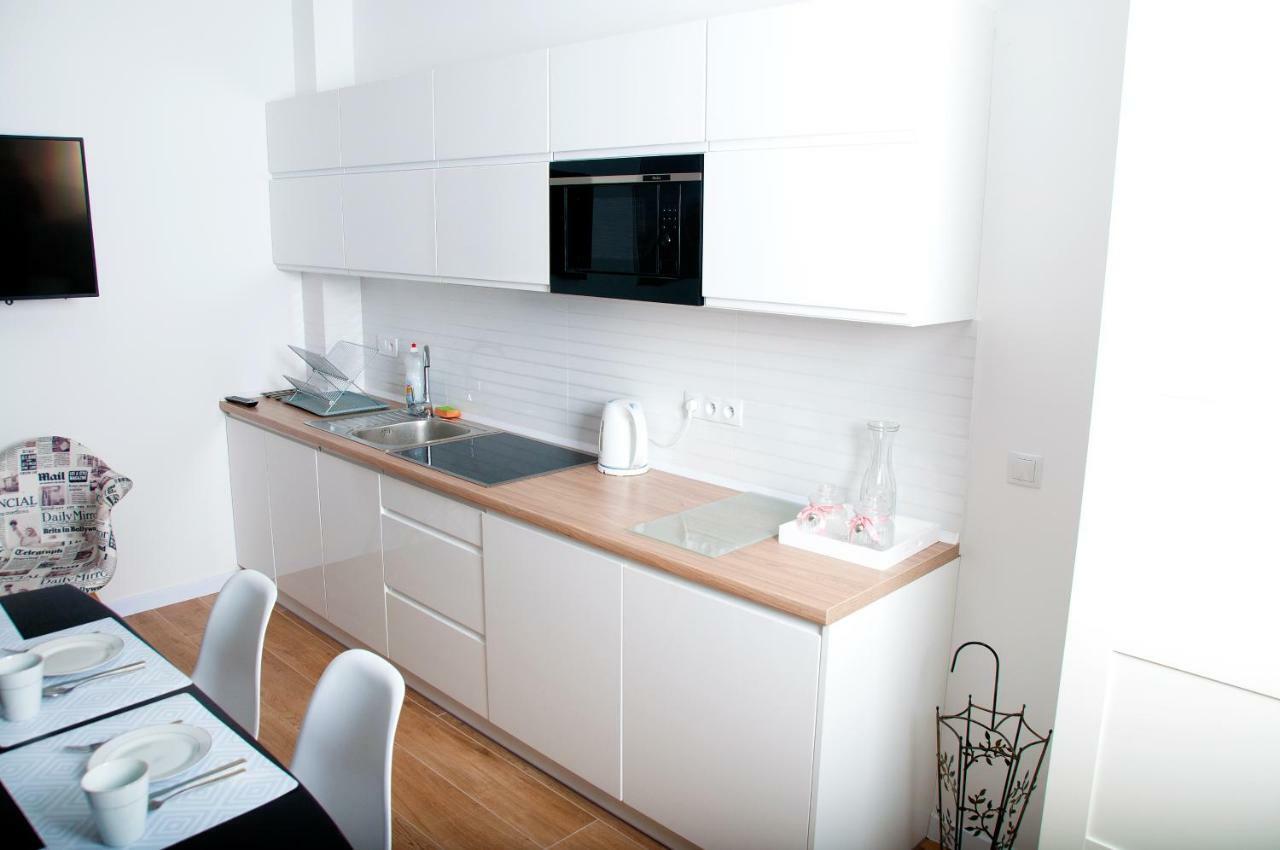 Apartament Ikar - 2 Pokojowy Przy Morzu Z Wlasnym Ogrodkiem Pobierowo Exteriör bild